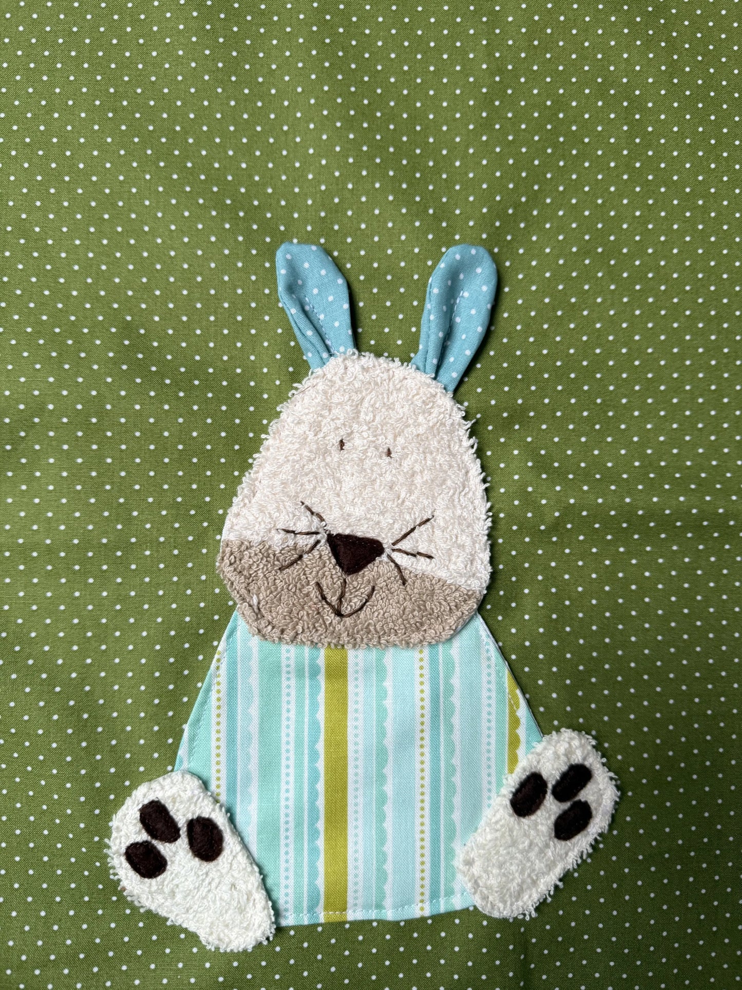 Wetbag „Hase“ – wasserdichter Beutel, handgenäht & wiederverwendbar