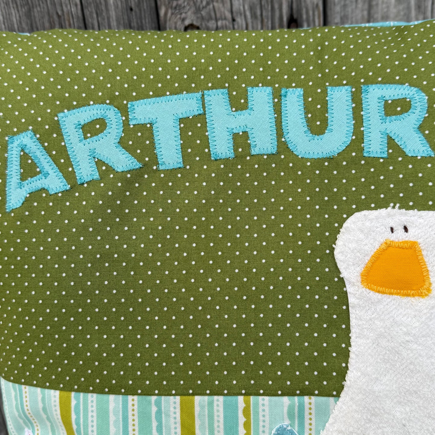 Kissen Ente – Personalisiertes Kinderkissen mit Entenmotiv