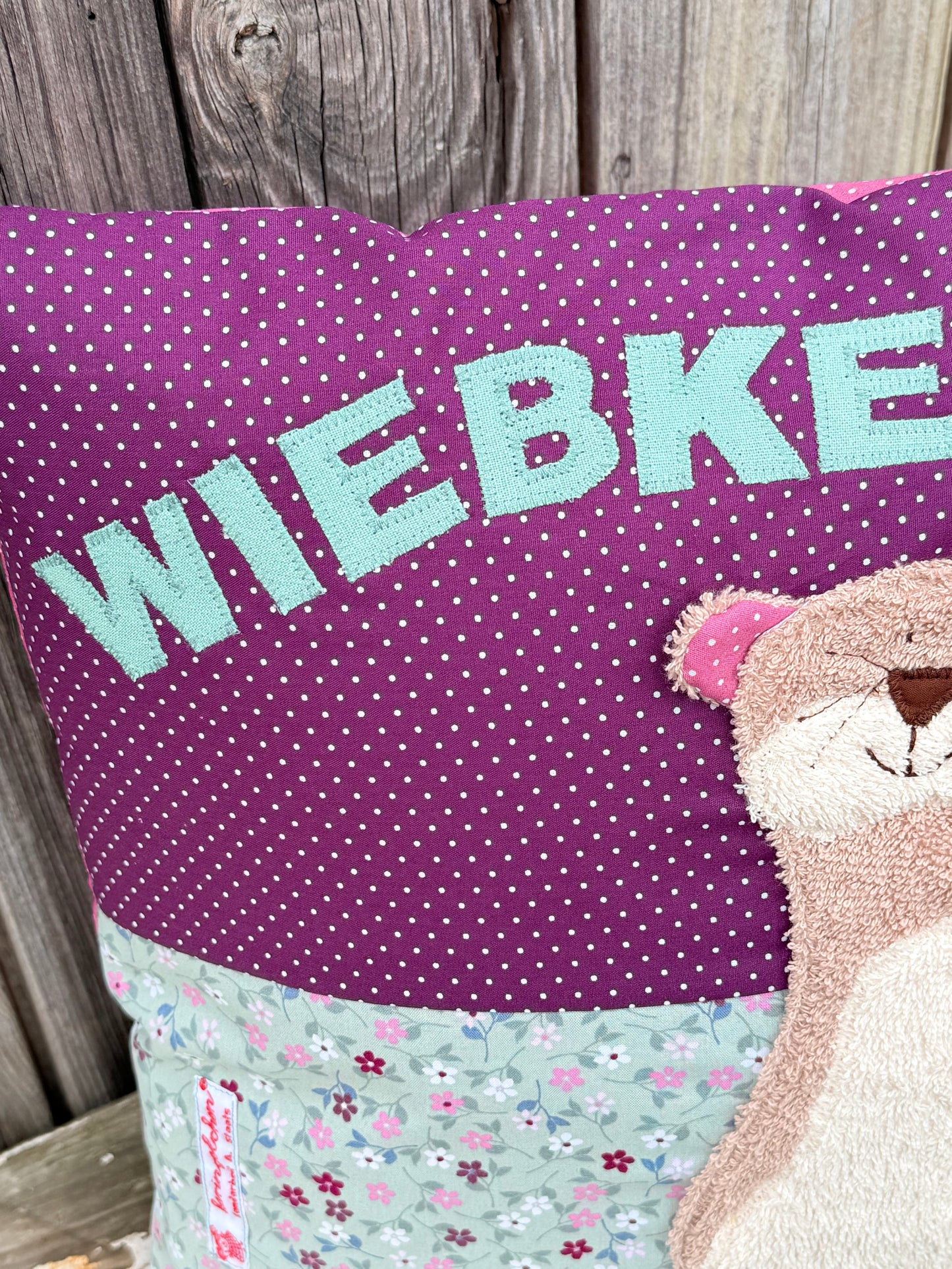 Kissen Otter personalisiert