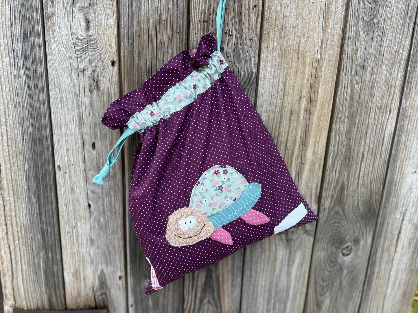 Geschenkset Schildkröte – Kissen & Wetbag personalisiert, Handmade
