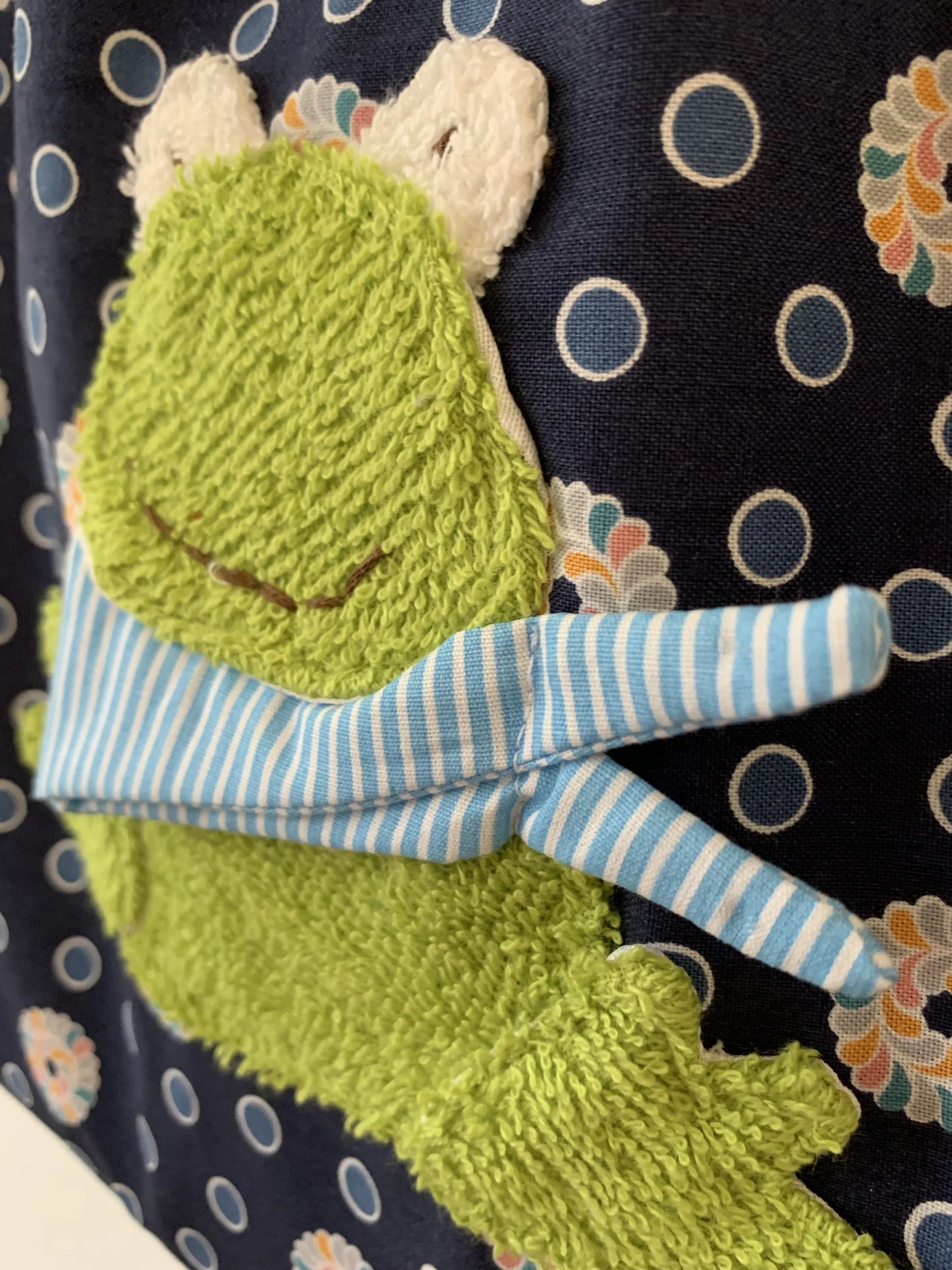 Kita-Set Gans & Frosch – Handgemachte Wetbag und Garderobenbeutel mit Namen