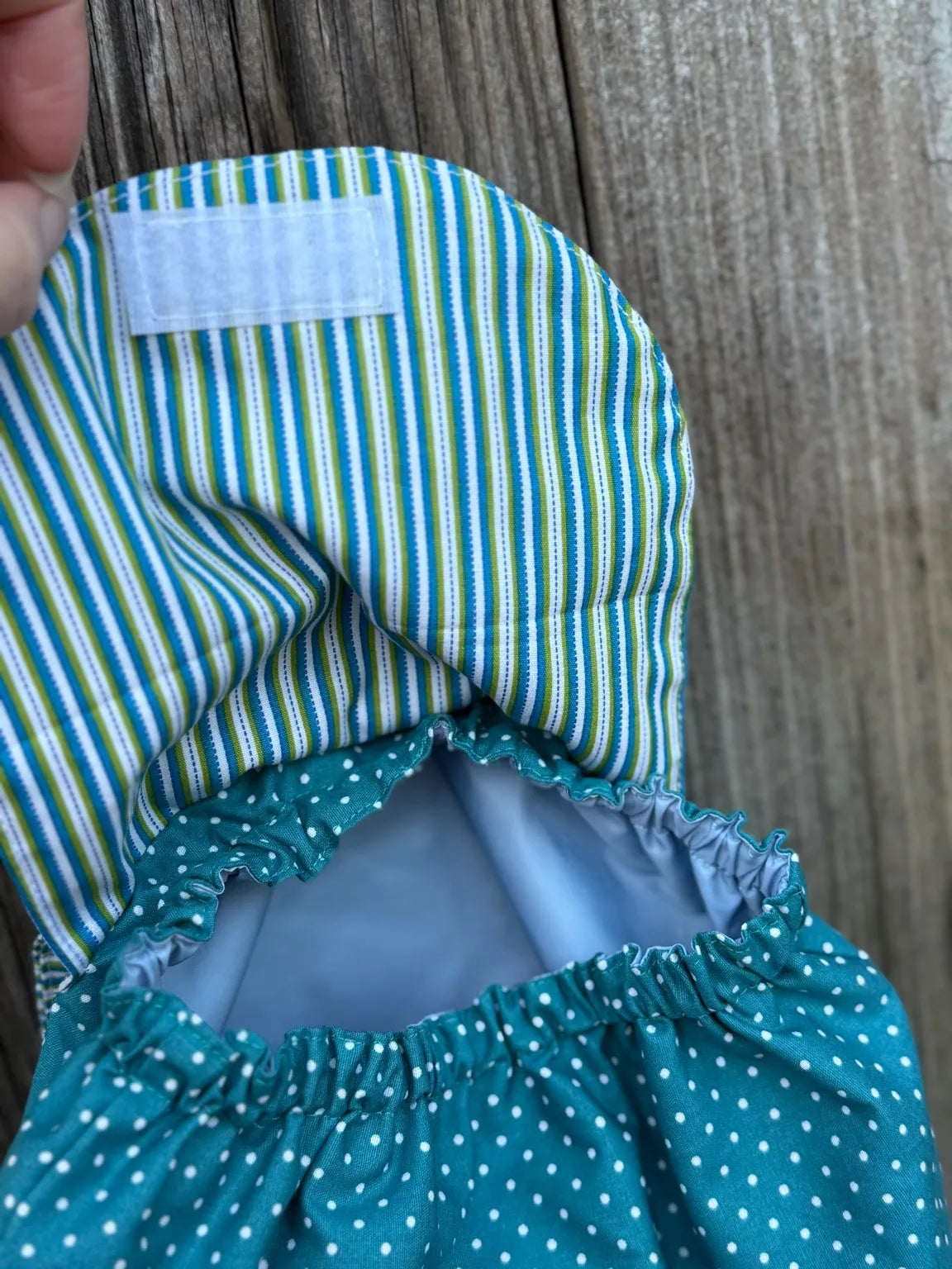 Kinderrucksack Frosch - Handmade mit wasserabweisendem Innenfutter