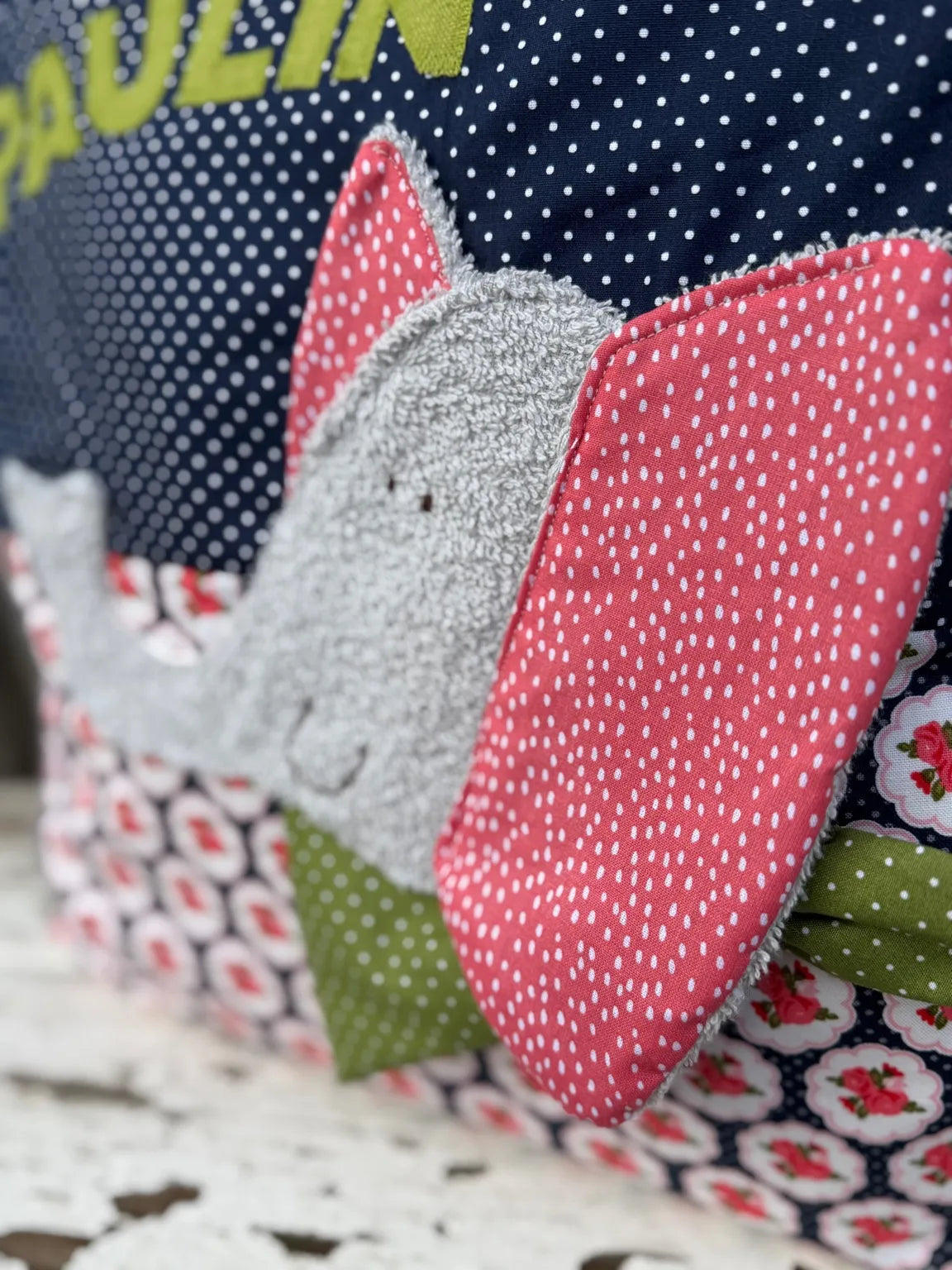 Namenskissen Elefant – personalisiertes Kissen für Kinder