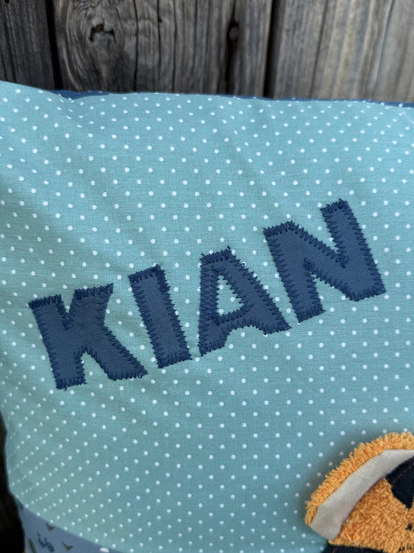 Kissen Tiger – Personalisiertes Kinderkissen mit Namen & Tierapplikation