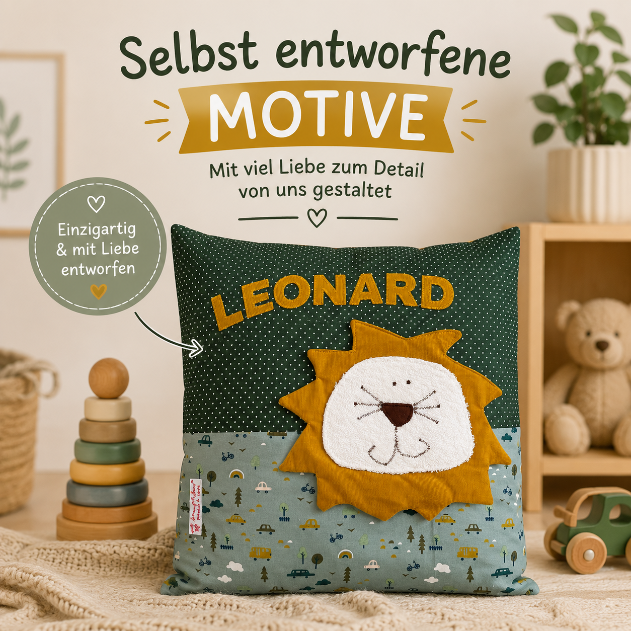 Personalisierte Kissen Löwe mit Namen dunkelgrün | Geschenk zur Geburt & Taufe