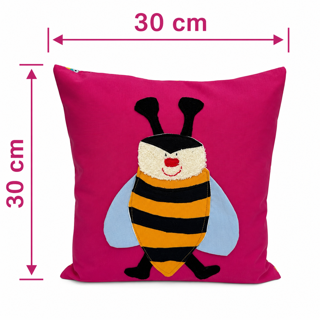 Reisekissen für Mädchen mit Biene – Kuschelkissen Pink 30x30 cm | Handgemachtes Kinderkissen