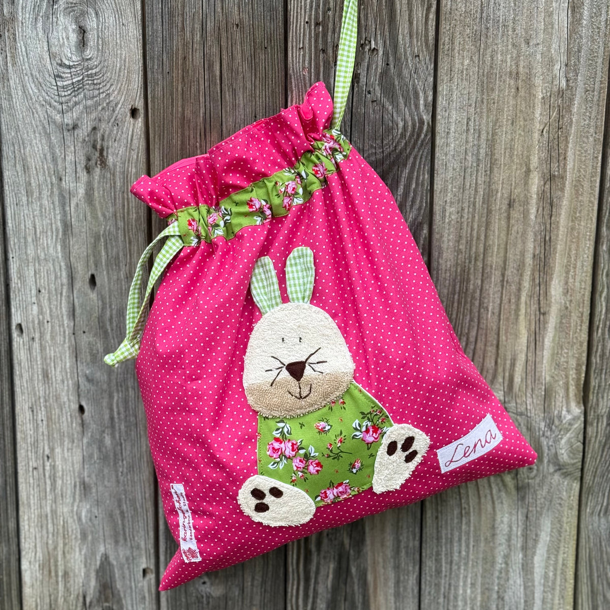 Personalisierter Wetbag Hase – Geschenk zur Geburt Mädchen