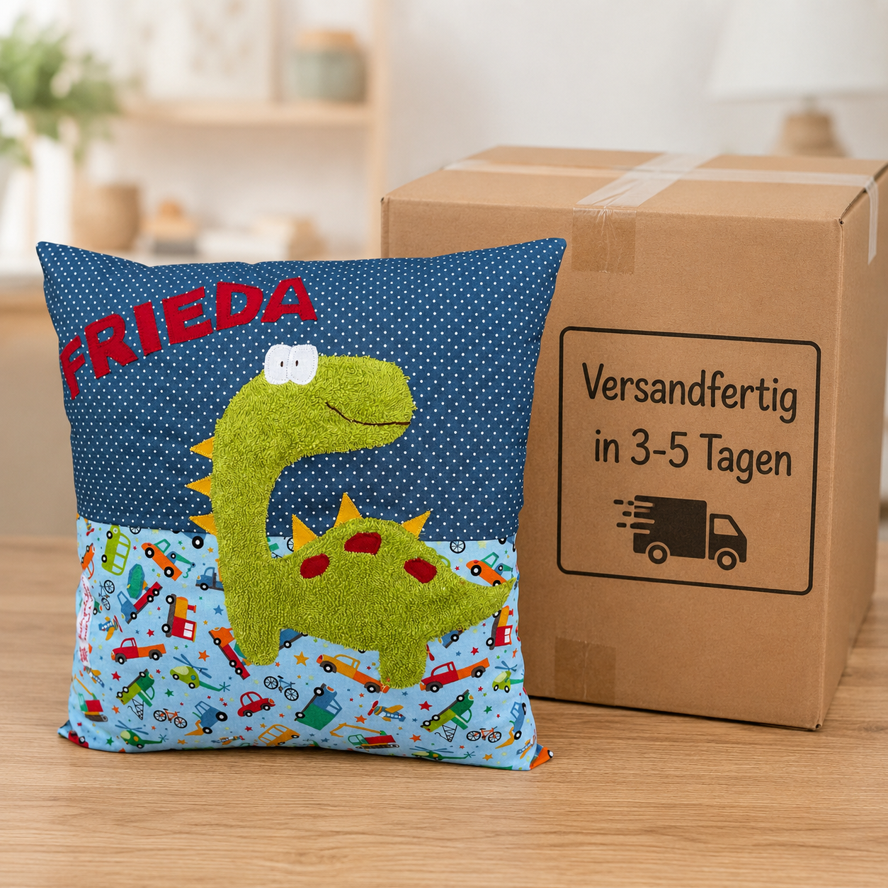 Personalisiertes Kinderkissen Dino mit Namen - handmade Geschenk zur Geburt & Taufe