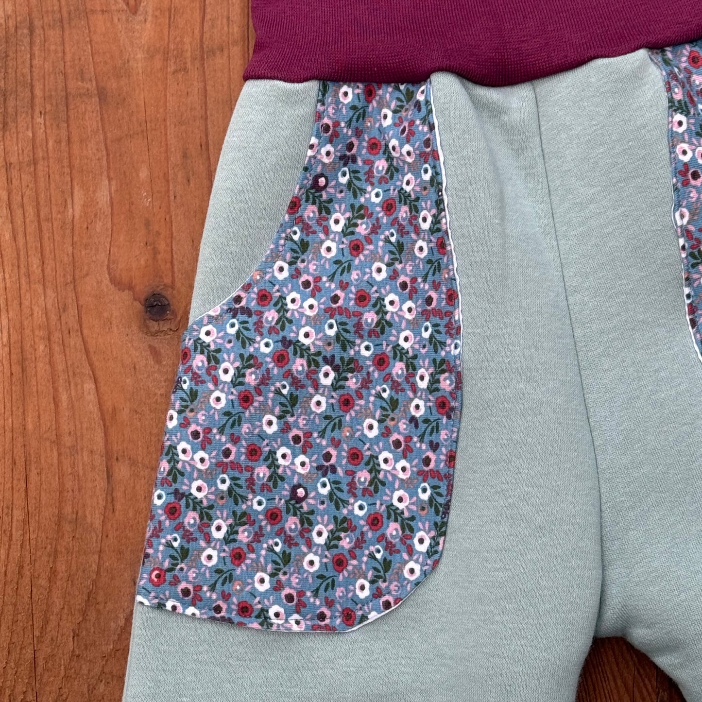 Pumphose Sweat Gr. 92 – Handgemachte Kinderhose mit Taschen