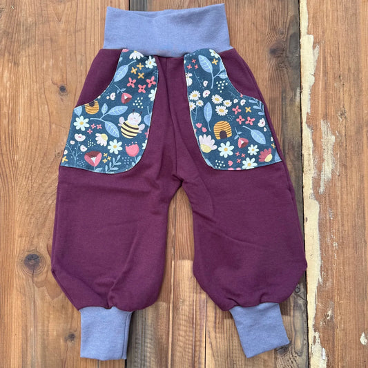 Pumphose Sweat- Handgemachte Babyhose mit Bienen & Blumen