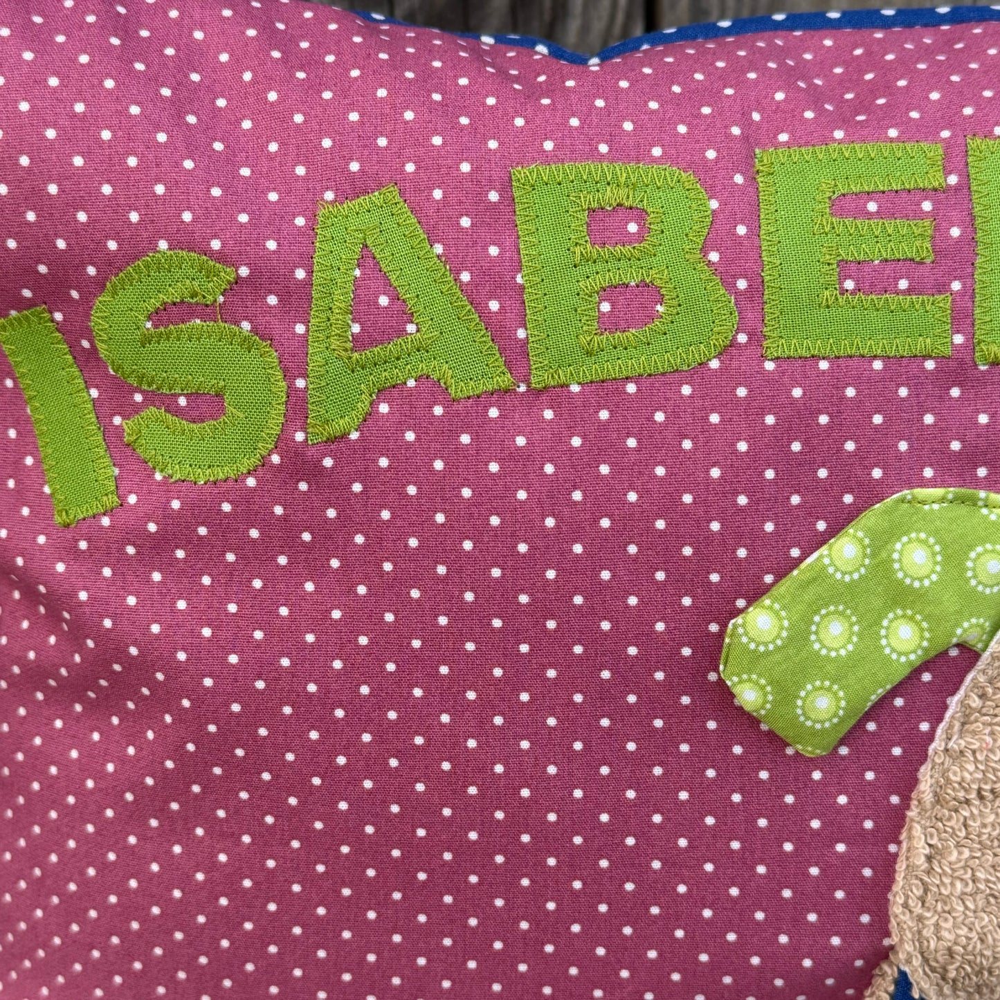 Namenskissen Hund – personalisiertes Kissen für Kinder