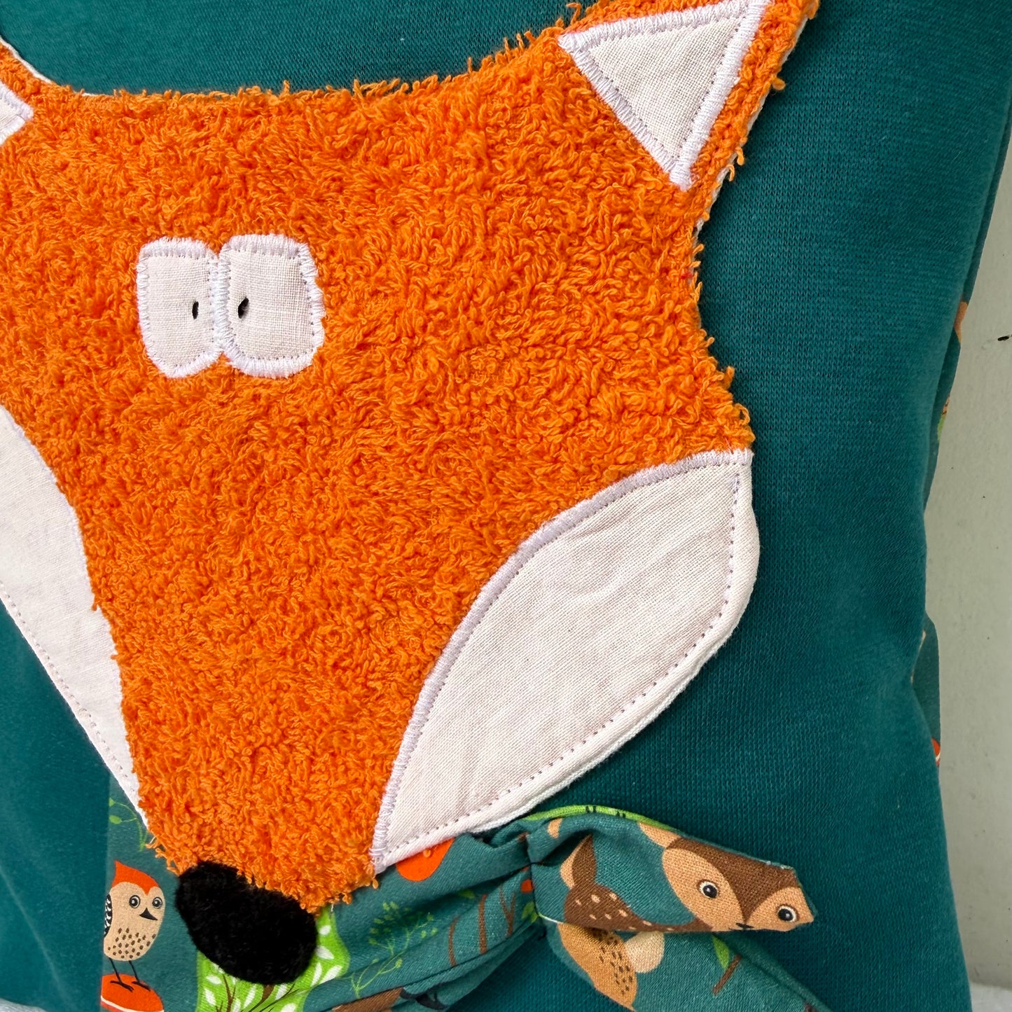 Reisekissen Fuchs 30x30 cm – Handgemachtes Kinderkissen für Auto, Urlaub & Ausflüge