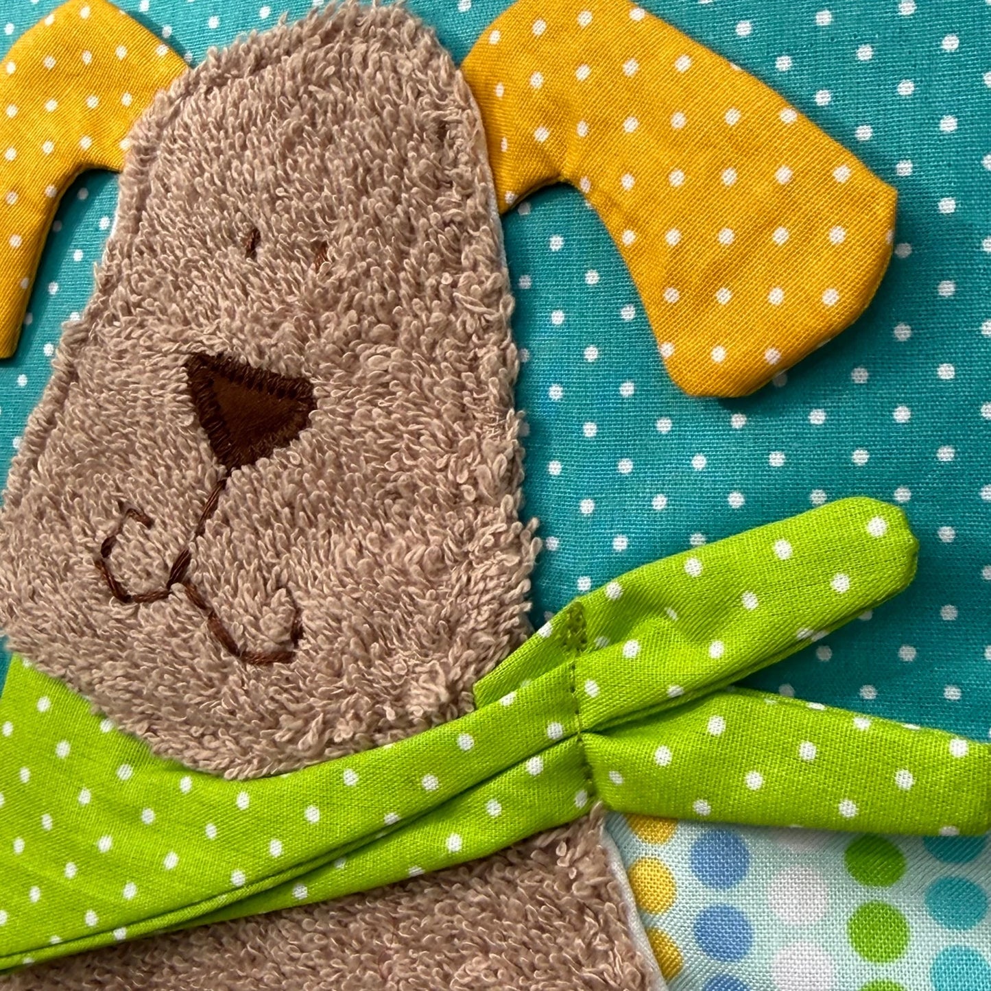 Kuschelkissen mit Namen – Hundemotiv | Personalisiertes Geschenk Baby