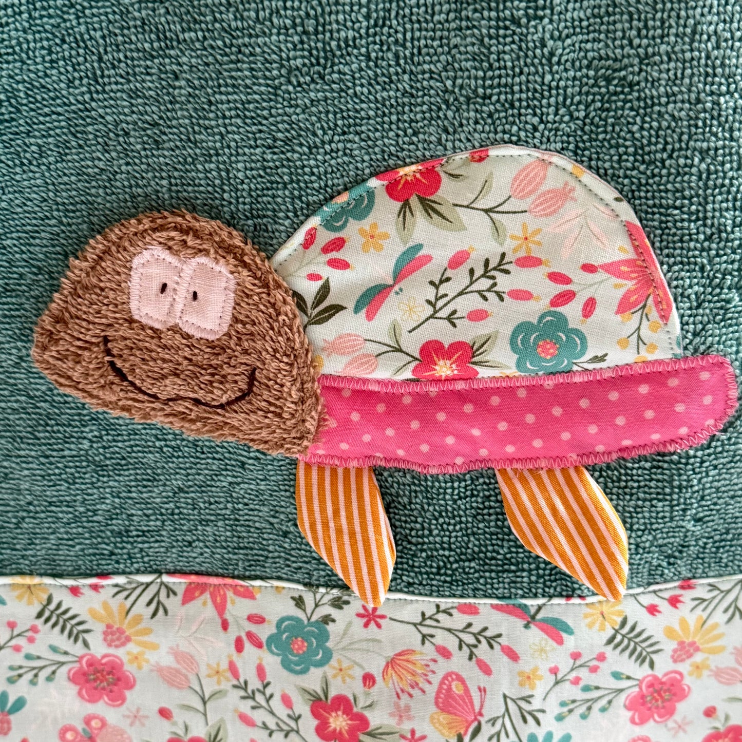 Personalisierbares Handtuch mit Schildkröten-Motiv – für Mädchen