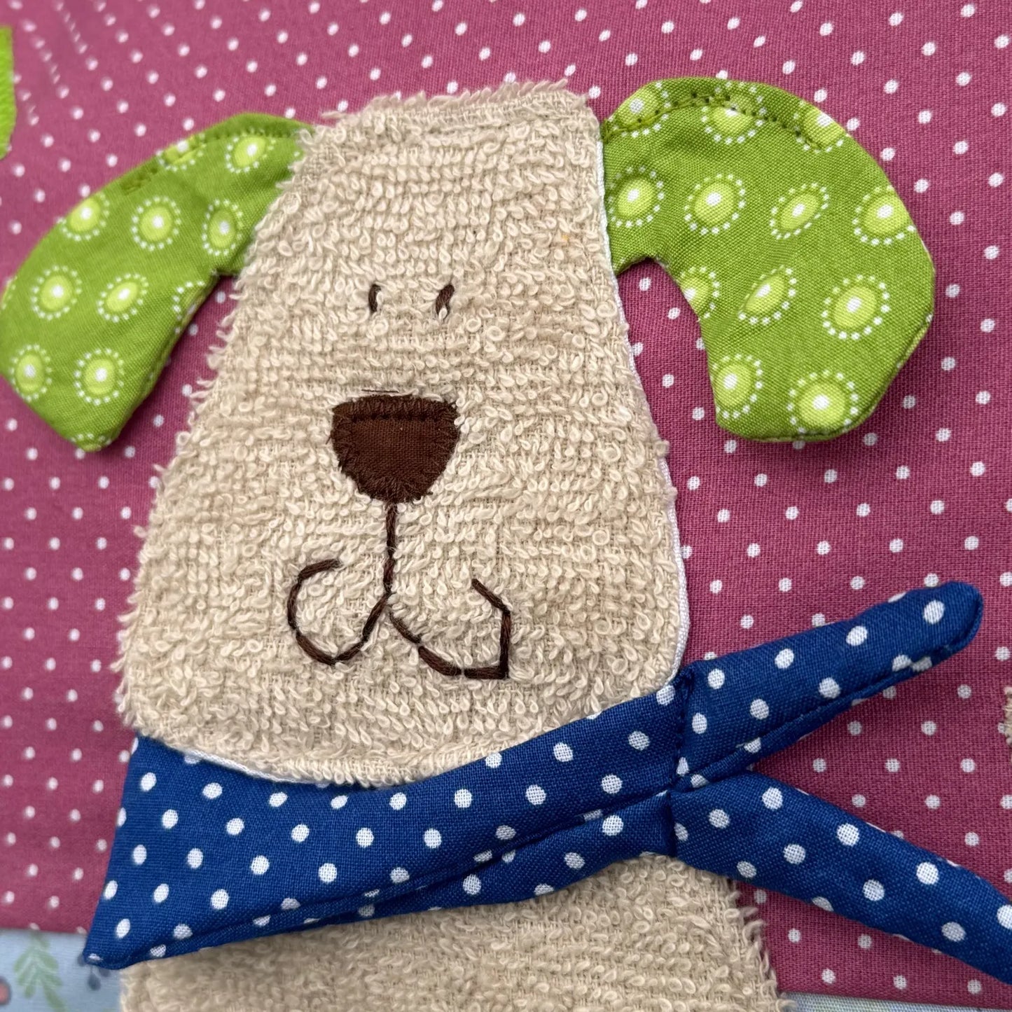 Namenskissen Hund – personalisiertes Kissen für Kinder