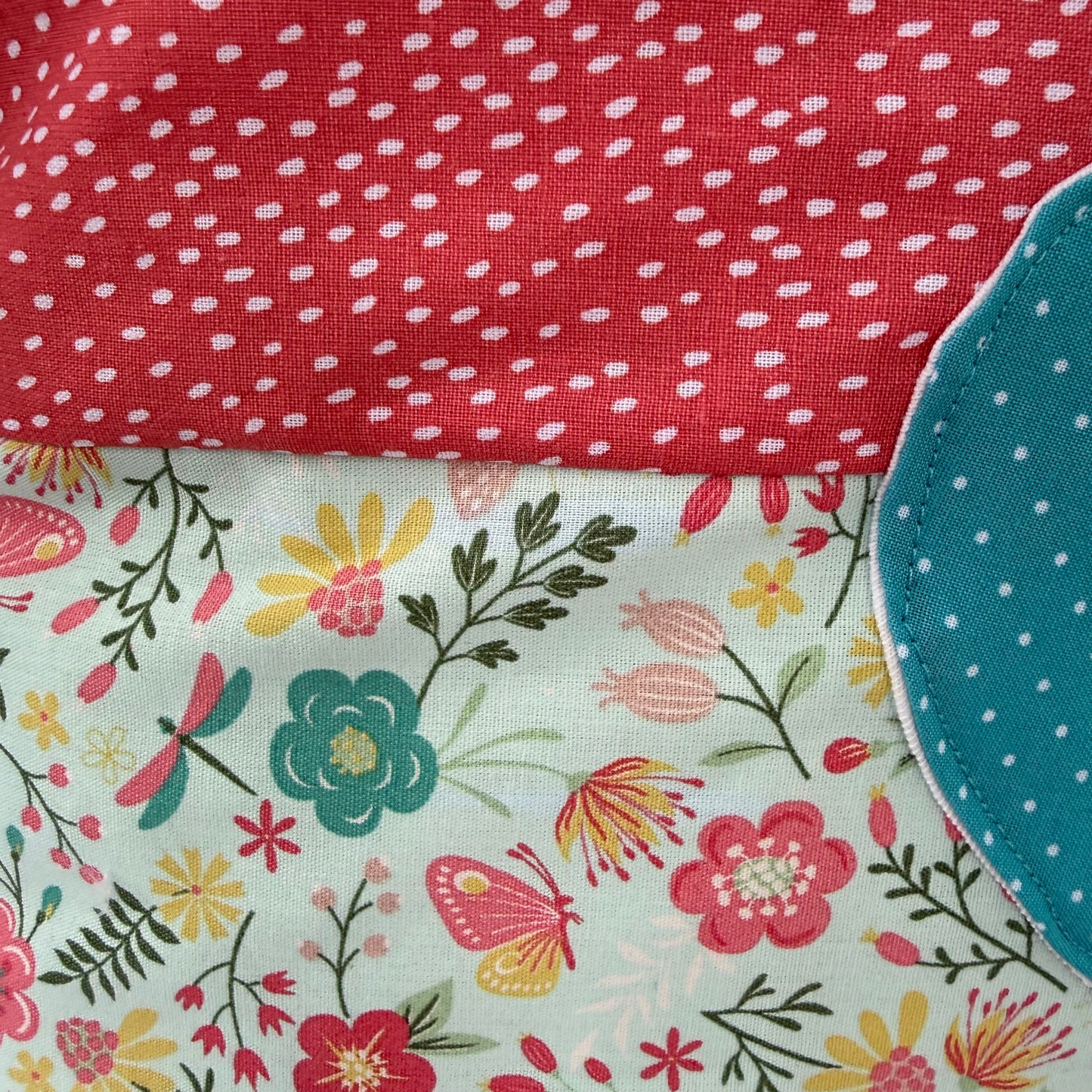 Kissen personalisiert mit Namen | Schmetterling Kinderkissen | Mädchenzimmer Deko
