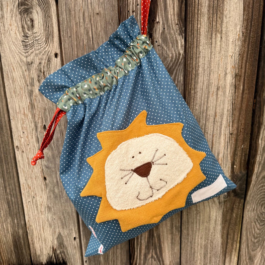 Wetbag „Löwe“ – personalisiert, handgemacht & wasserabweisend