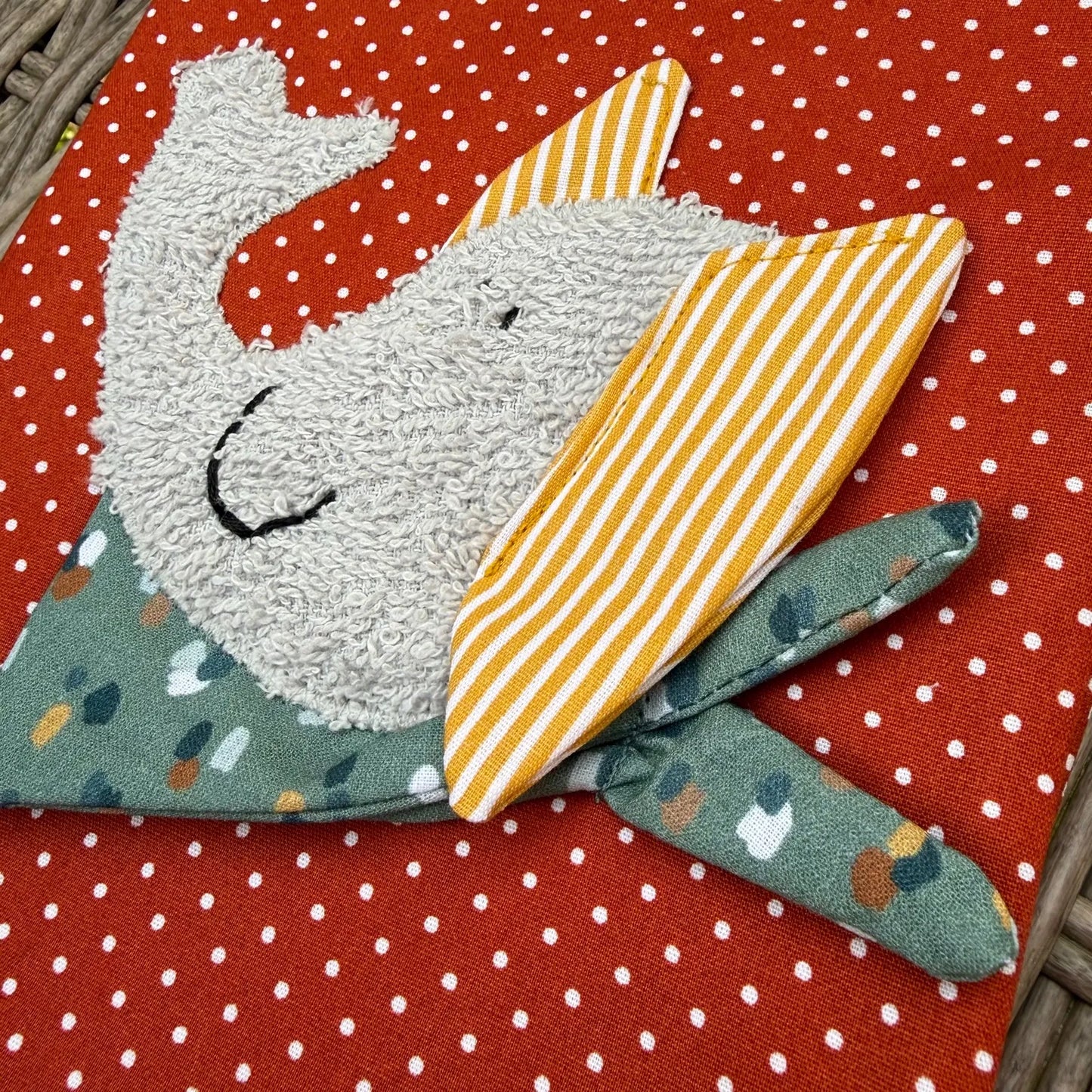 U-Heft Hülle Elefant – personalisierte Untersuchungshefthülle mit Namen | Handgemacht & liebevoll genäht