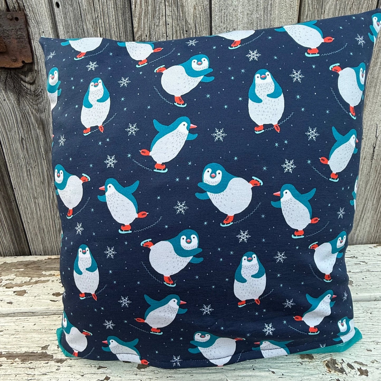 Kissen 40x40 Pinguin – Personalisiertes Kinderkissen | Handgemacht & Kuschelig