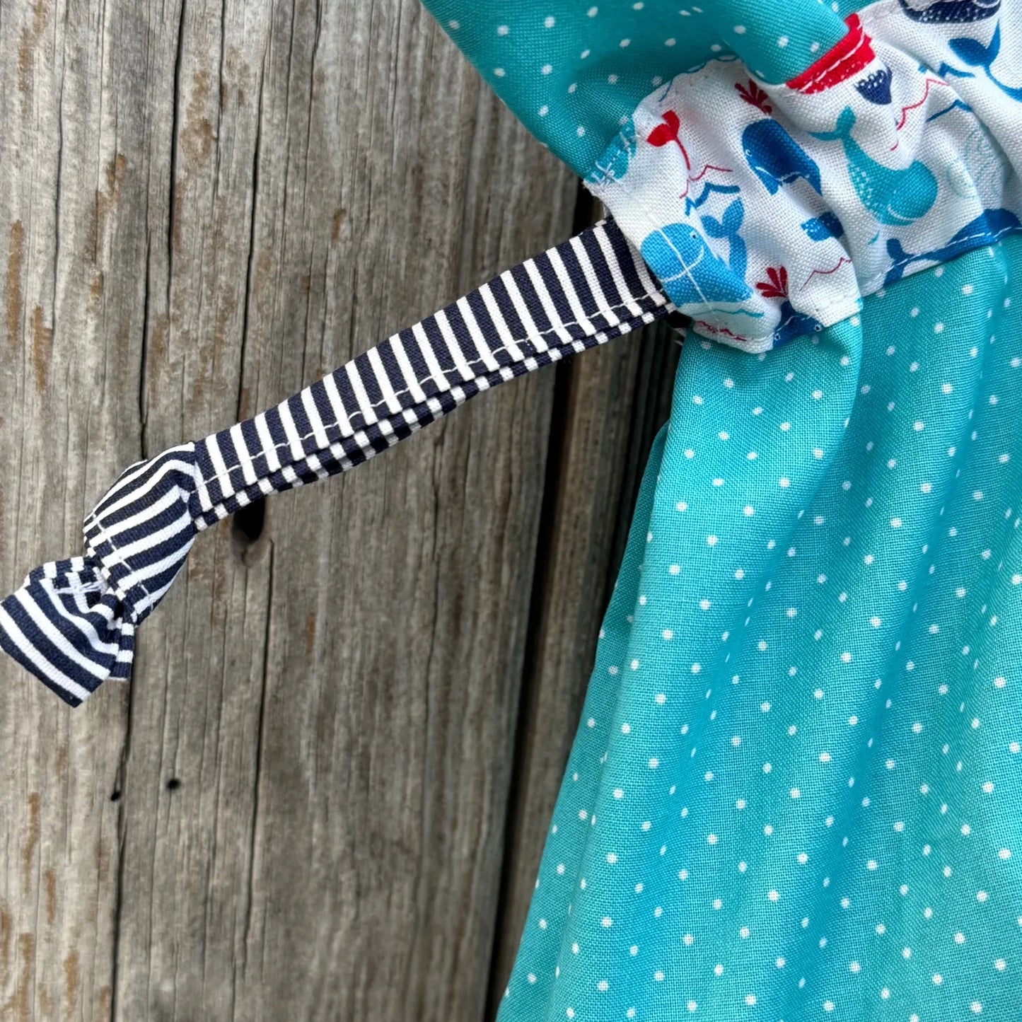 Wetbag Wal – Wasserdichte Windeltasche mit Wal-Motiv | Wiederverwendbar & Auslaufsicher