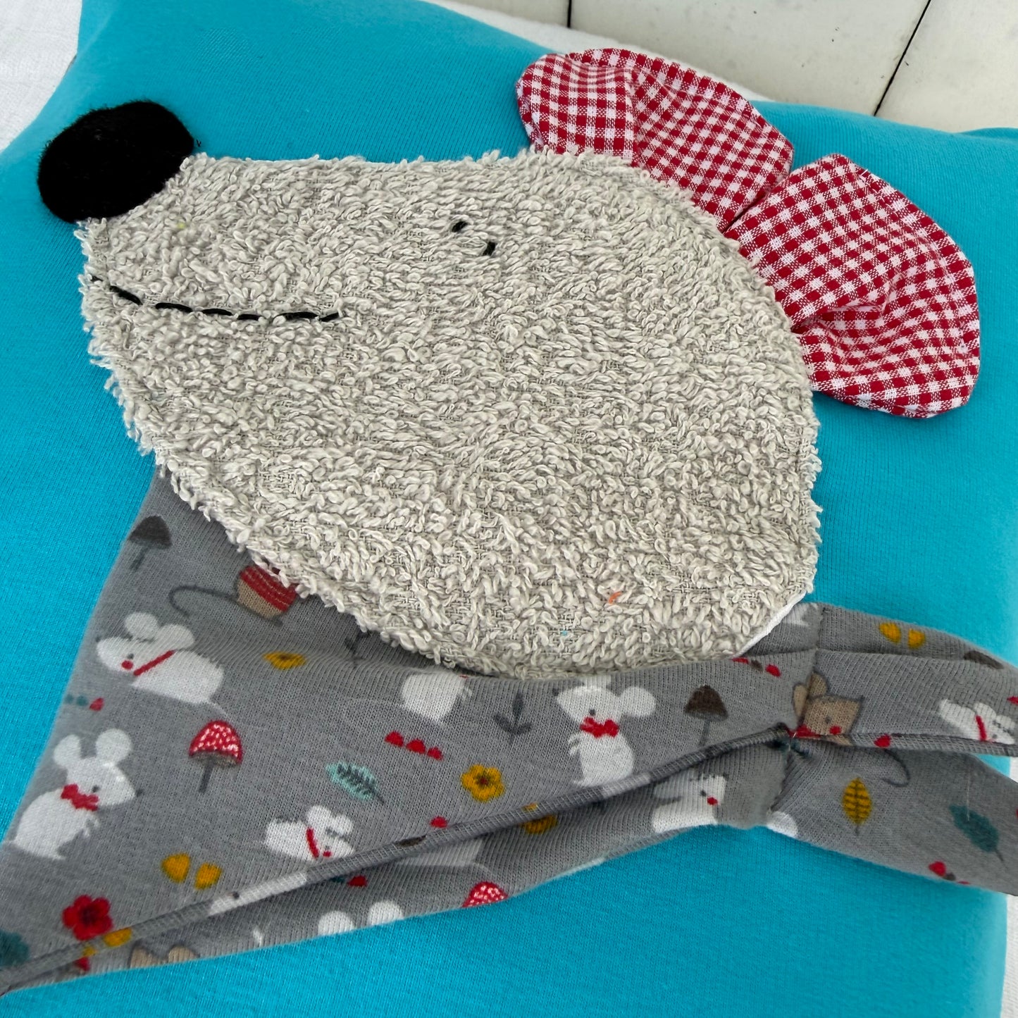 Reisekissen für Kinder Maus – Kuschelkissen 30x30 | Geschenk zur Geburt