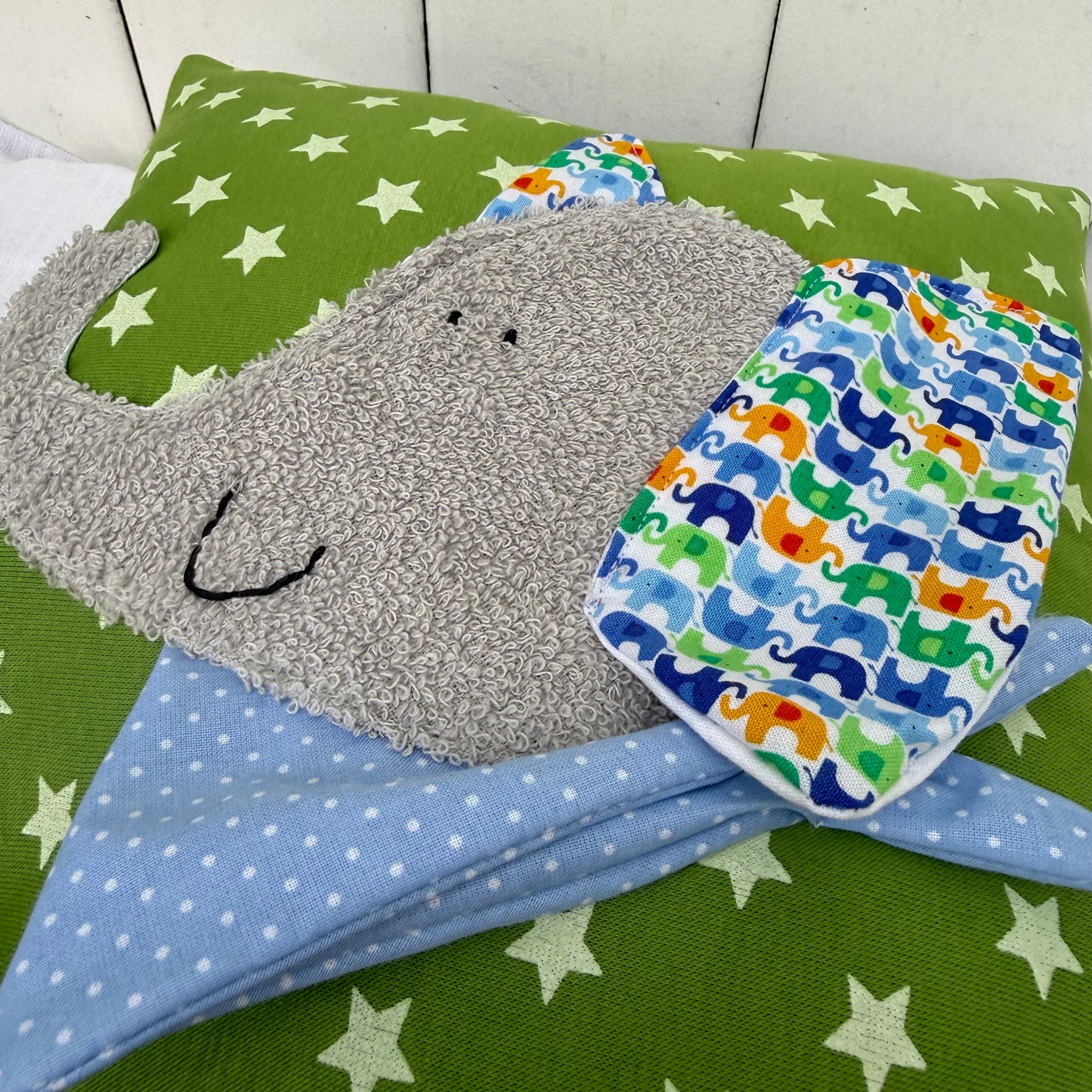 Reisekissen Elefant 30x30 cm – Handgemachtes KINDERKISSEN für Kleinkinder