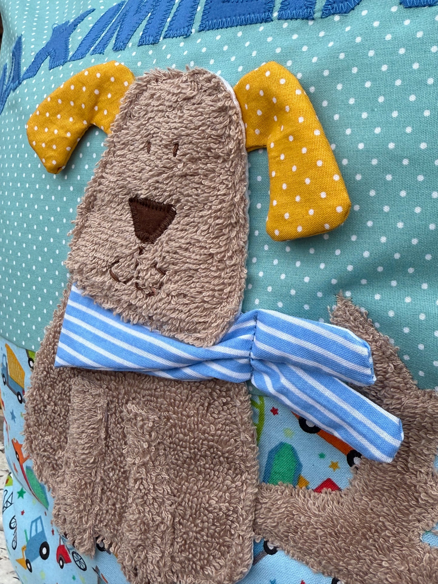 Kissen Hund mit Namen Hellblau Fahrzeuge – Personalisiertes Kinderkissen 40x40 cm | Geschenk zur Geburt