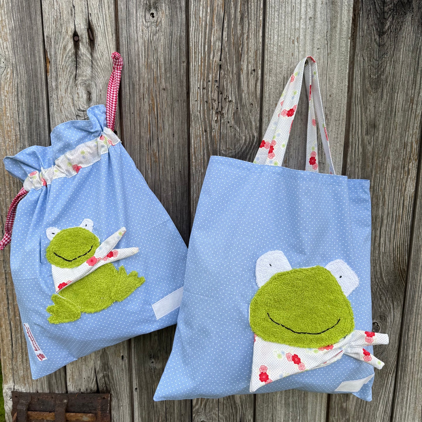 Wetbagset Frosch personalisiert – Kindertasche & Wetbag für Kindergarten