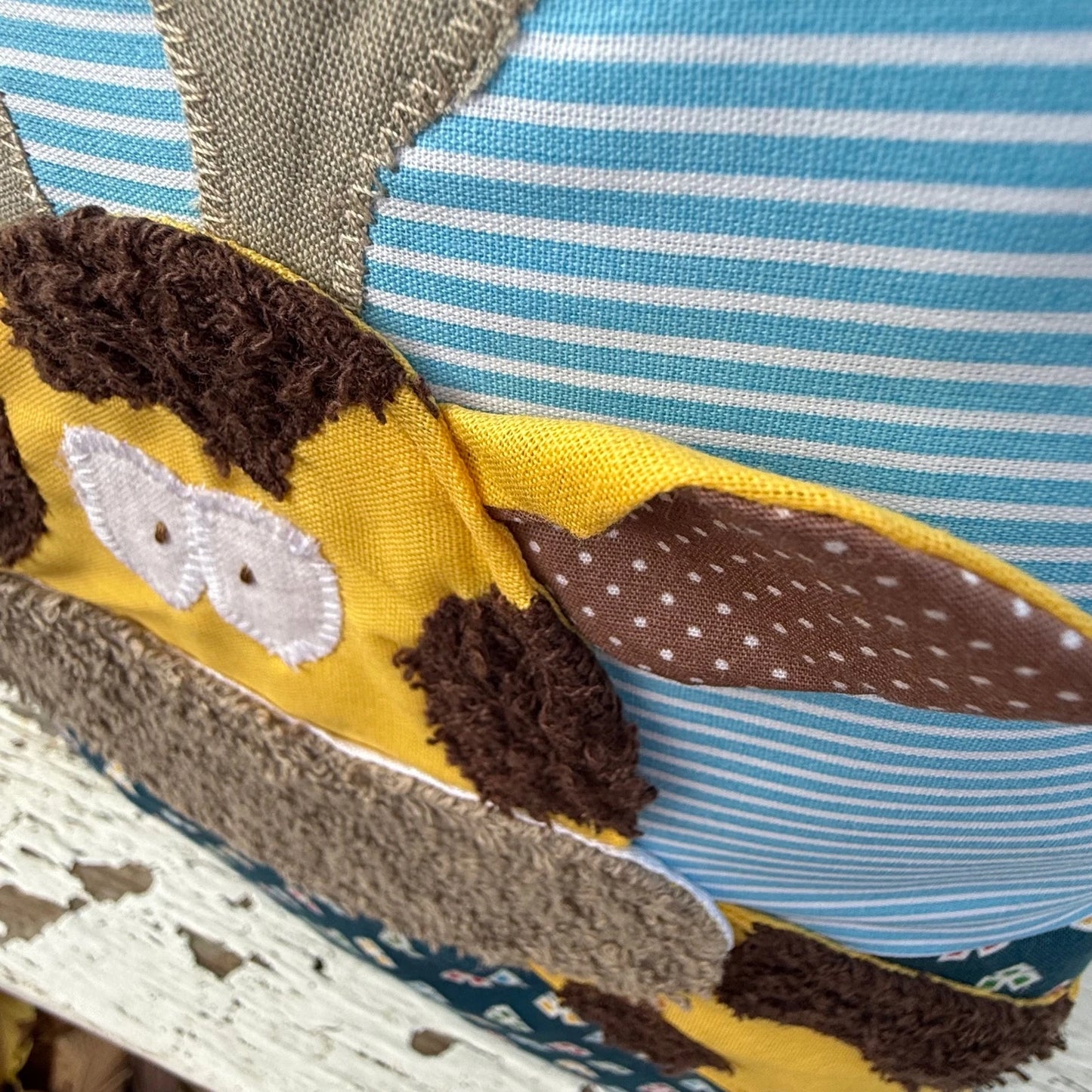 Personalisiertes Kinderkissen Giraffe mit Namen – Handmade Kuschelkissen