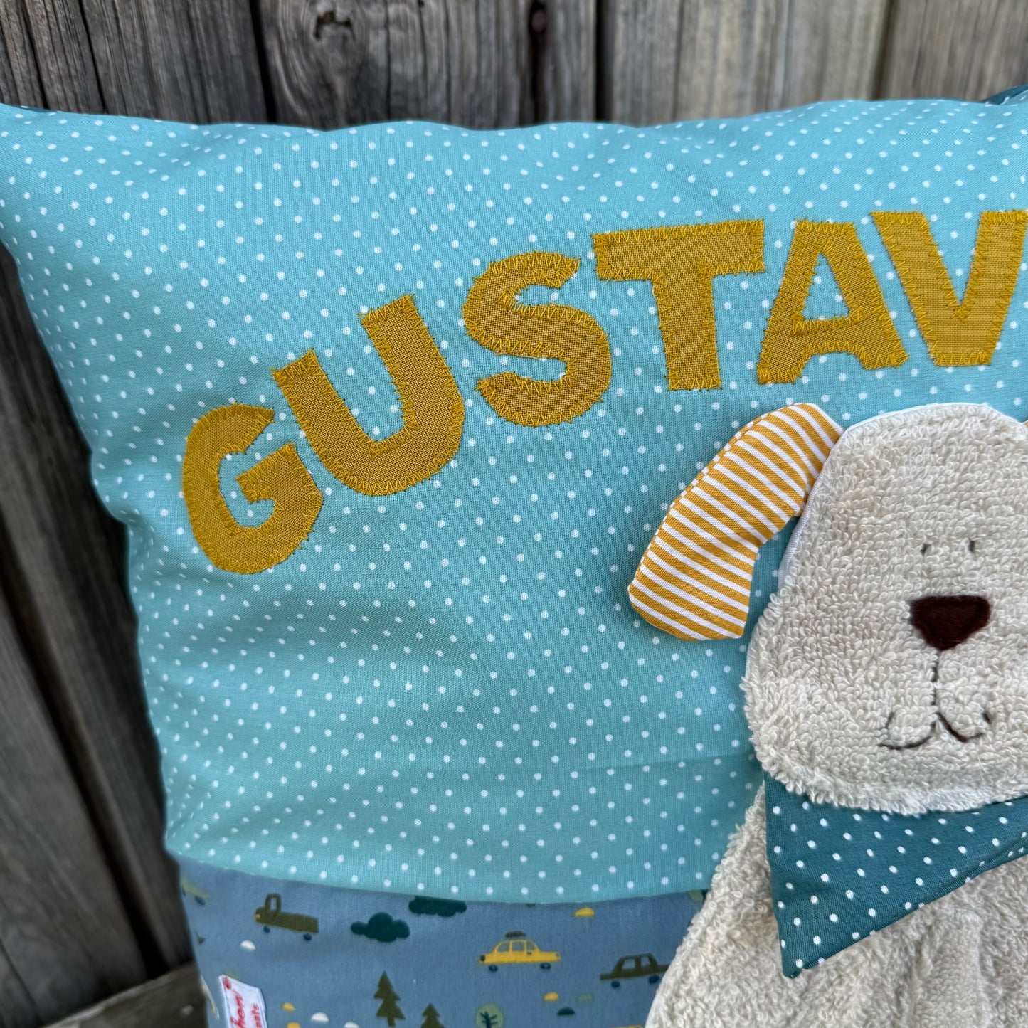 Kissen Hund mit Namen – Personalisiertes Kinderkissen 40x40 cm in Rauchblau | Geschenk zur Geburt, Taufe & 1. Geburtstag