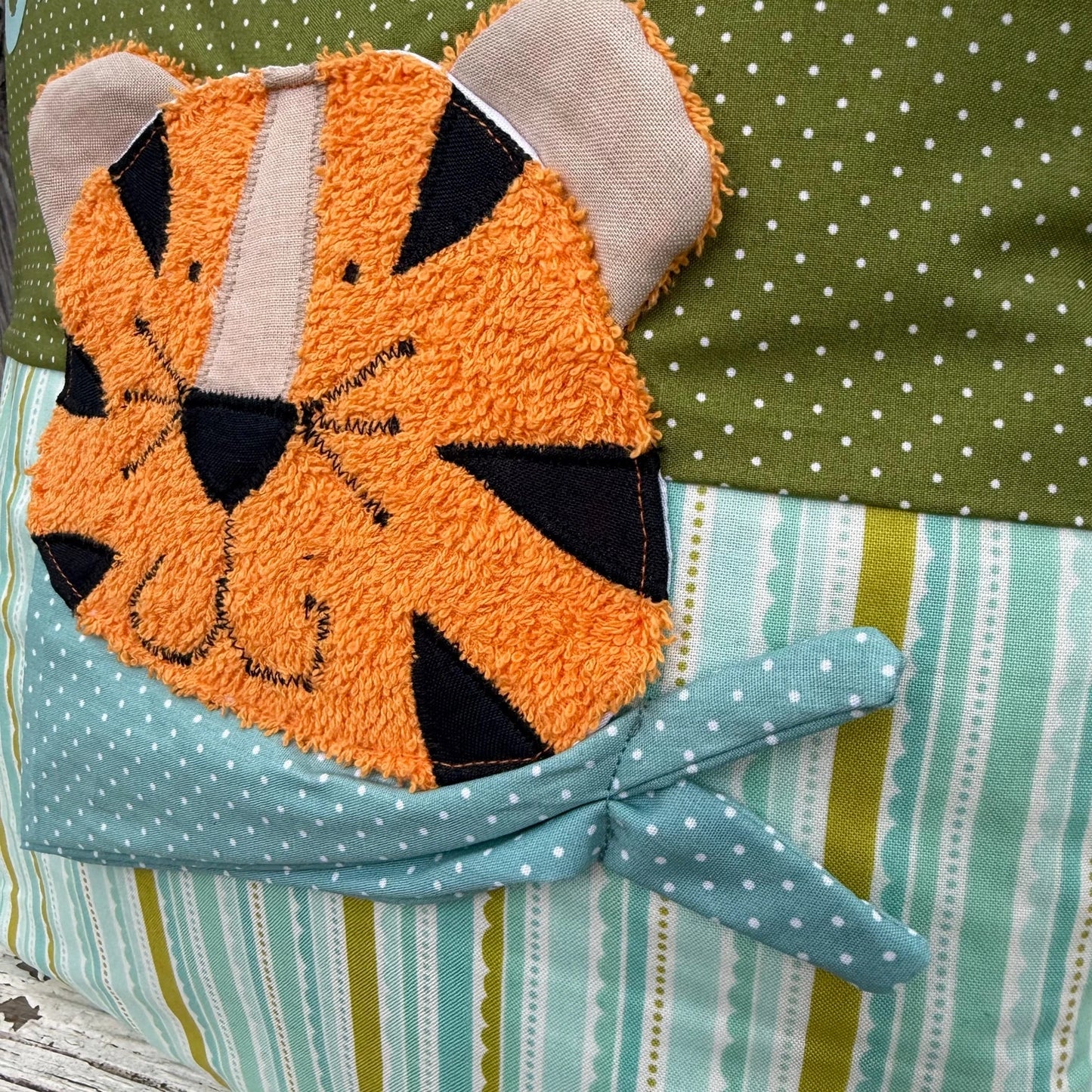 Kissen Tiger personalisiert - Kinderkissen mit Namen
