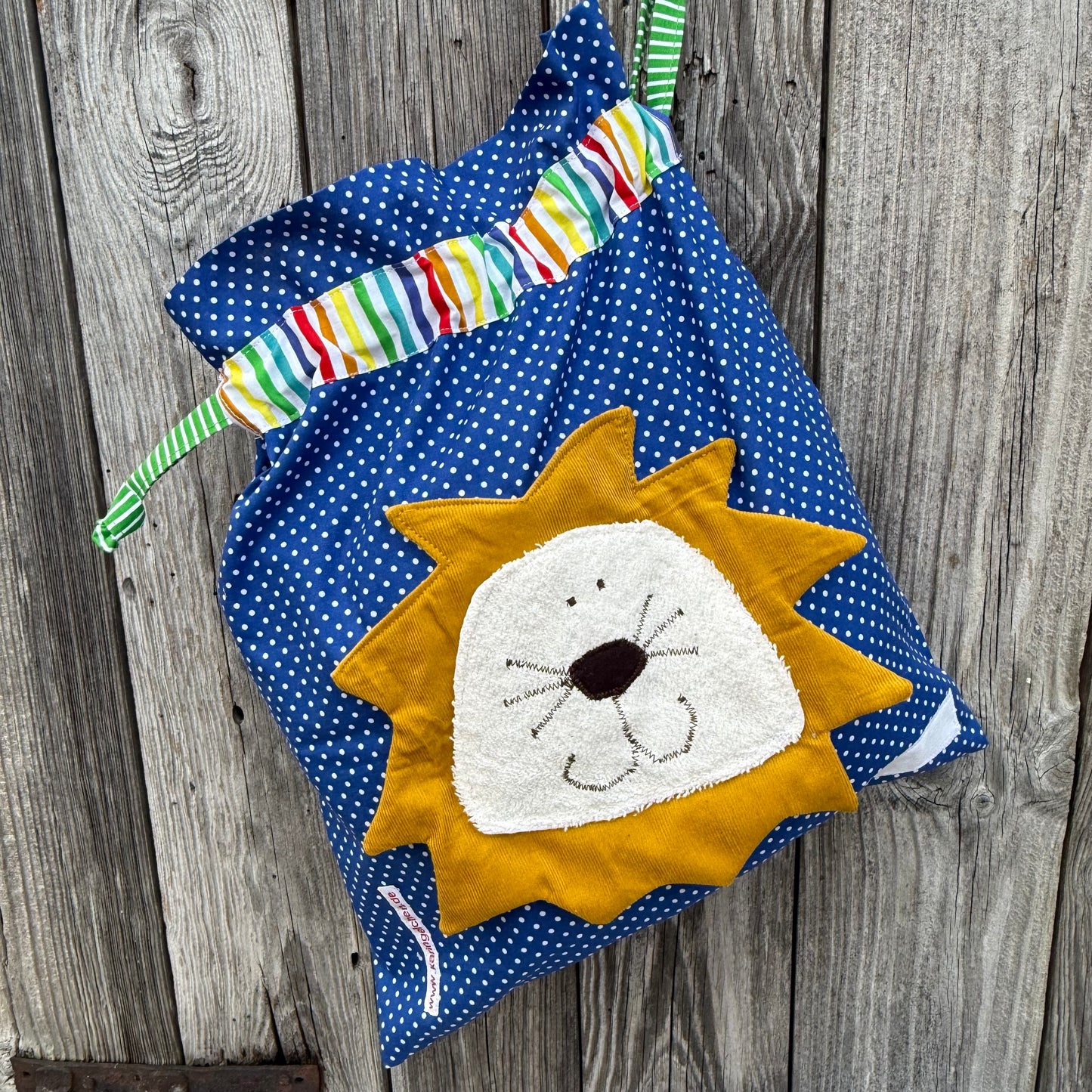 Personalisiertes Kinderkissen Geschenkset Löwe Zirkus | Namenskissen und Wetbag zur Geburt