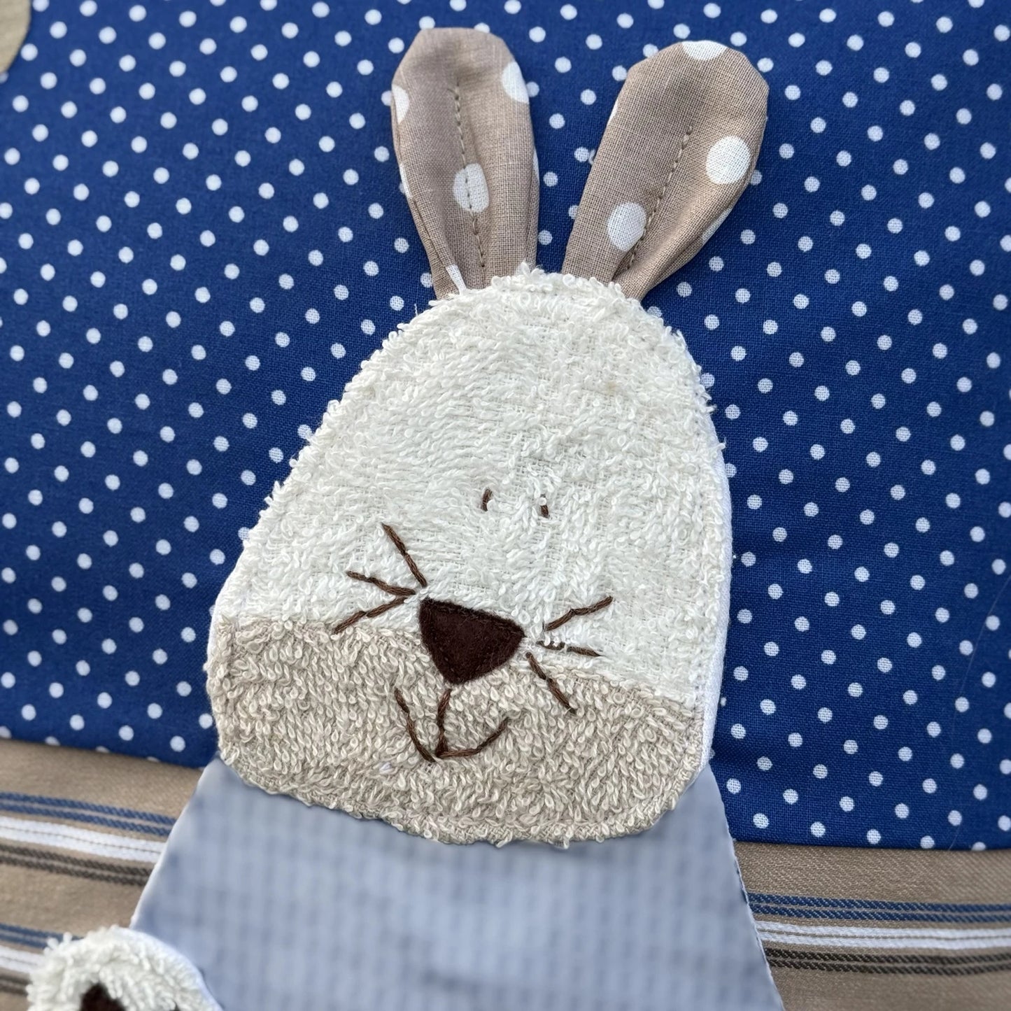 Kita-Set Hase blau/hellbraun mit Namen – Handmade Geschenk zum Kindergartenstart