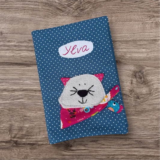 Personalisierte U-Heft-Hülle mit Katzenmotiv – handmade
