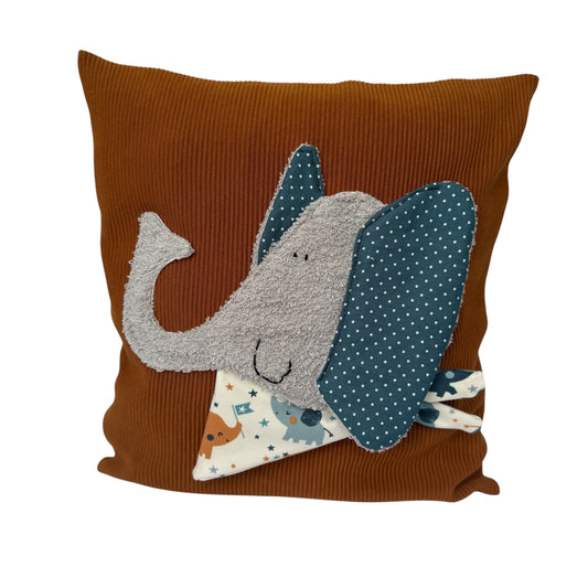 Reisekissen Elefant 30x30 cm – Handgenähtes Kinderkissen für Auto & Urlaub