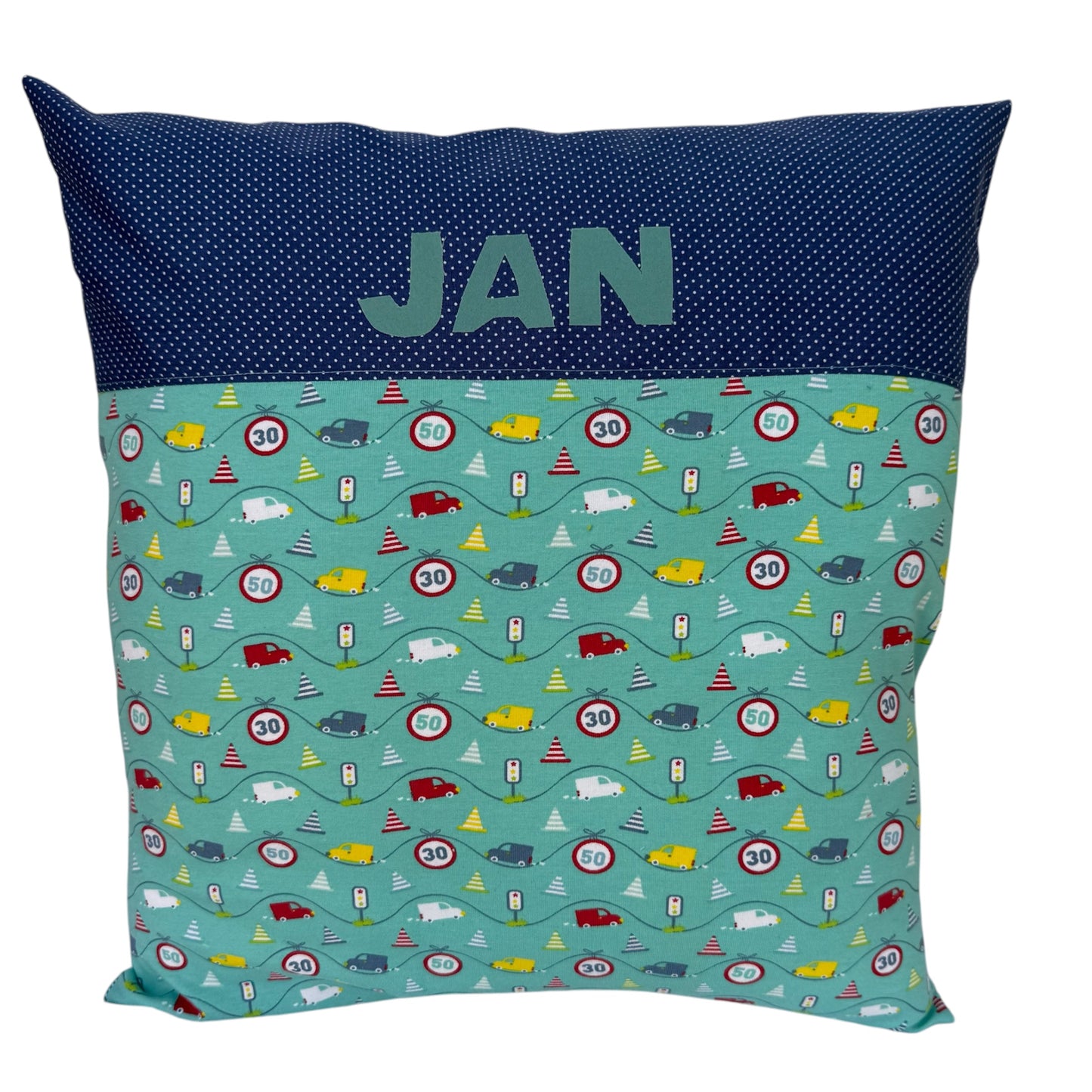 Kissen mit Namen Autos – Personalisiertes Kinderkissen für Jungen 40x40 cm