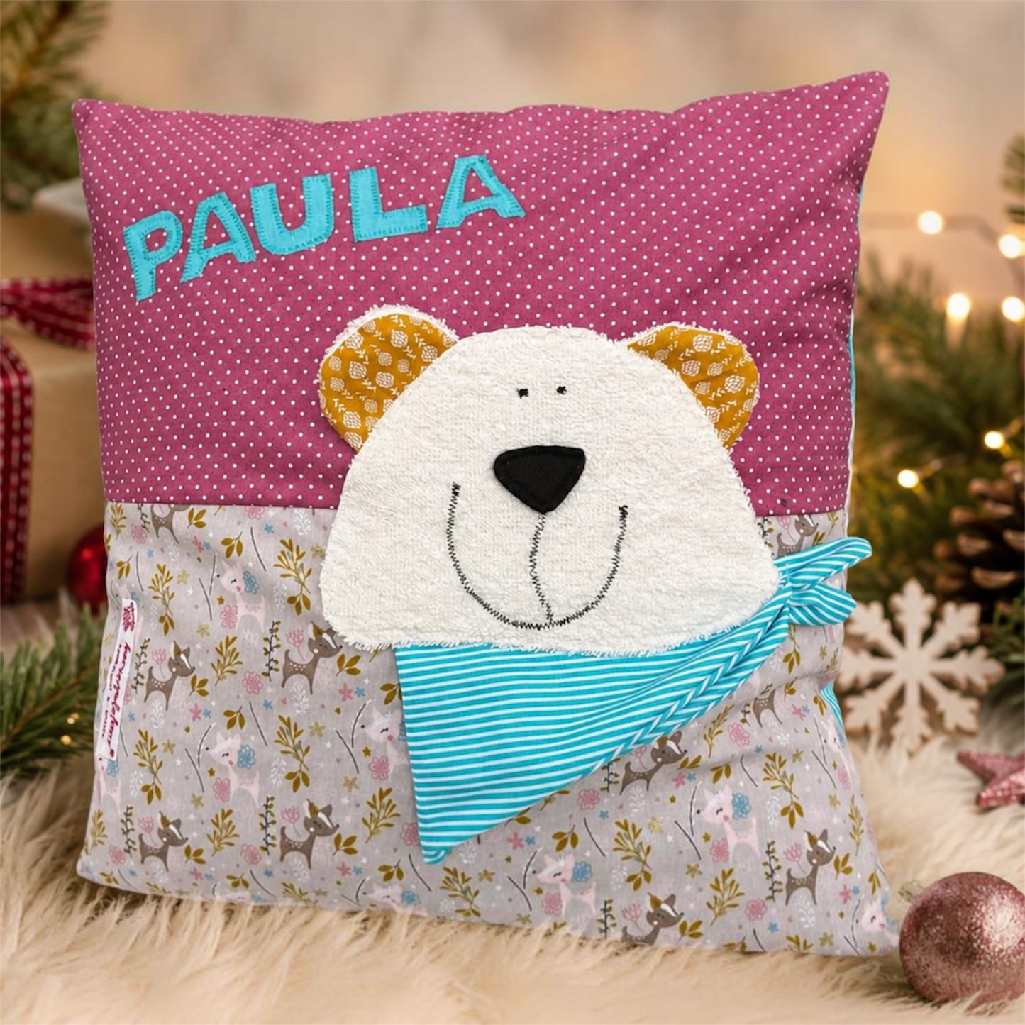 Personalisiertes Kissen Eisbär – Weihnachtsgeschenk für Mädchen